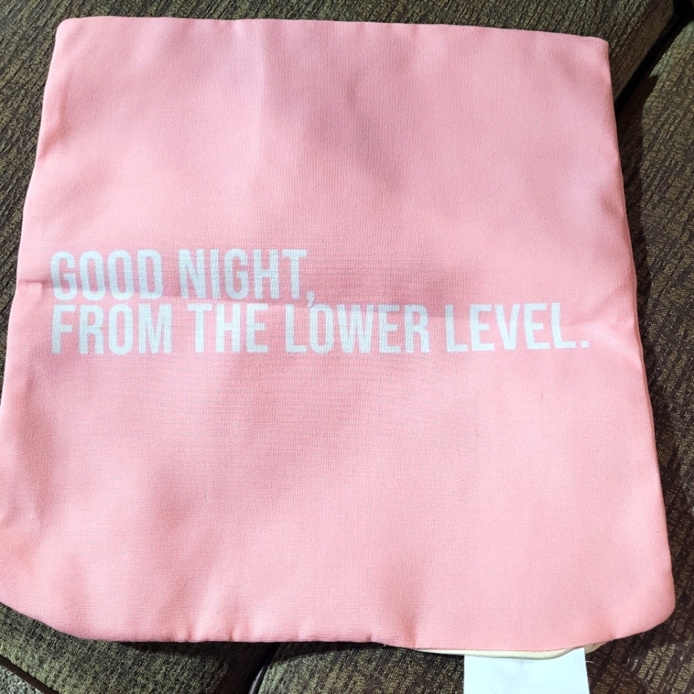 Throw pillow cover